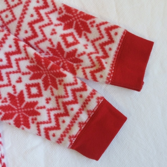 NEW hudson baby red fair isle print fleece zipper jumpsuit with hood 6-9 months - Picture 8 of 9